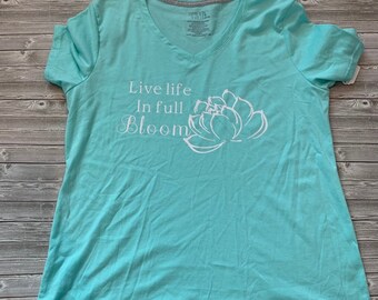 Womens t-shirts