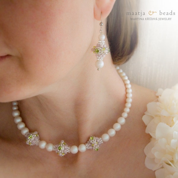 Wedding Choker and Earrings jewelry set with Swarovski pearls, beadwoven jewelry for bride, Pearlescent White with Opal Pink and Olivine