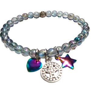 Fashionable Chic Beaded Bracelet-Peace, Star and Heart Charm
