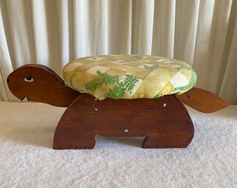 Large Turtle Footstool/Knee Bench - Vintage