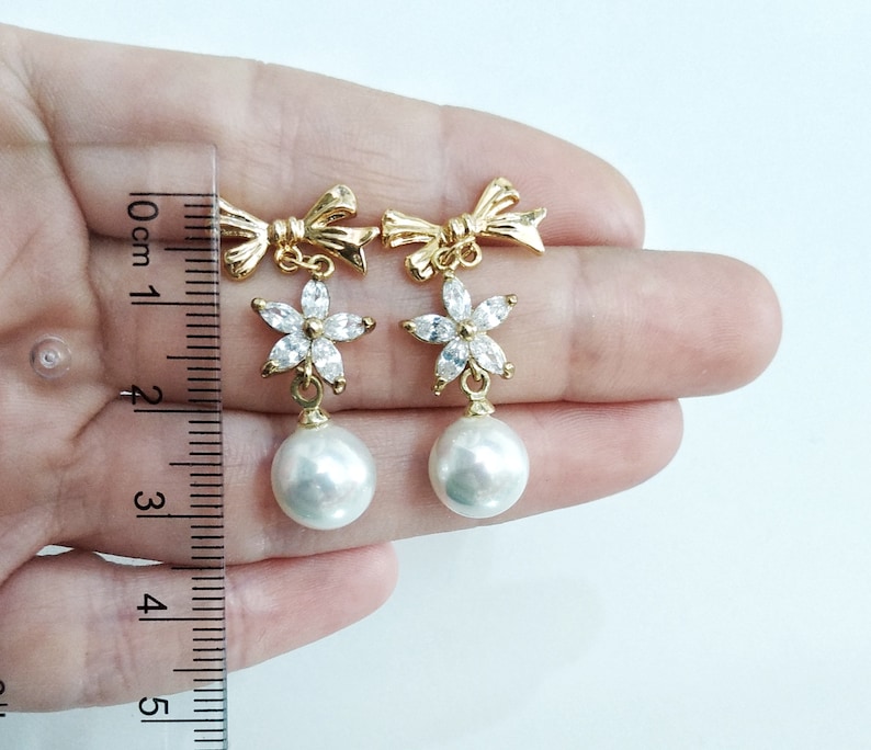 cubic zirconia studs gold plated cubic zirconia dangle earrings bridal pearl earrings pearl and flower earrings Bow classic pearl studs