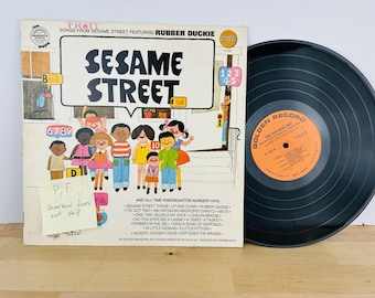 Vintage Sesame Street vinyl record featuring Rubber Duckie, Golden Record LP 256, Retro children's music album, Nursery rhymes kids songs