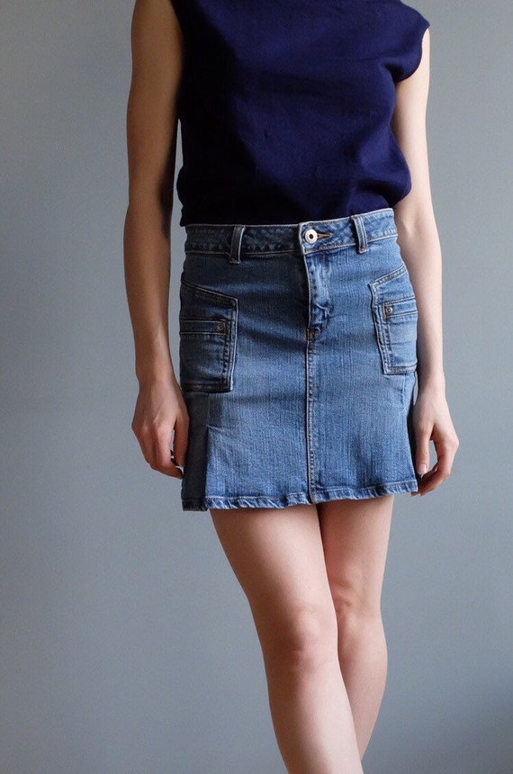 guess denim mini skirt