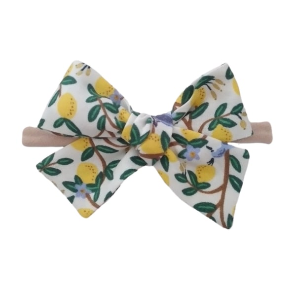 Yellow lemon bows for little girls and toddlers, hair bow for babies and newborns, baby girl gift