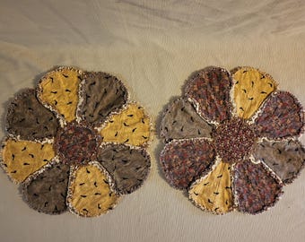 Auswahl an Primitive Fall Rag Quilt 16 "Candle Mat Herzstück Land Blätter Krähen