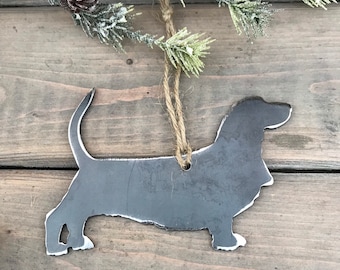 Basset Hound Dog Ornament, Pet Lover, Metal Dog Christmas Ornament ,Pet Loss Dog Memorial, Pet Remembrance, Pet Lover Memorial Ornament