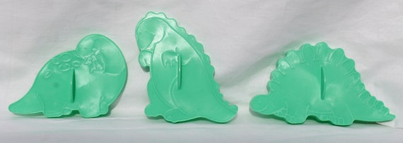 Vintage Wilton Dinosaur Play Dough Cookie Cutters 80 S Etsy