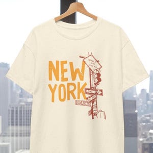 Koszulka z grafiką New York, koszulka pamiątkowa z napisem „NYC Street Sign”, prezent dla miłośnika Broadwayu, koszulka podróżna NY, prezent dla turysty z Nowego Jorku