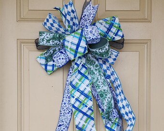 Blue and Green Chinoiserie Harlequin Large Wreath Bow