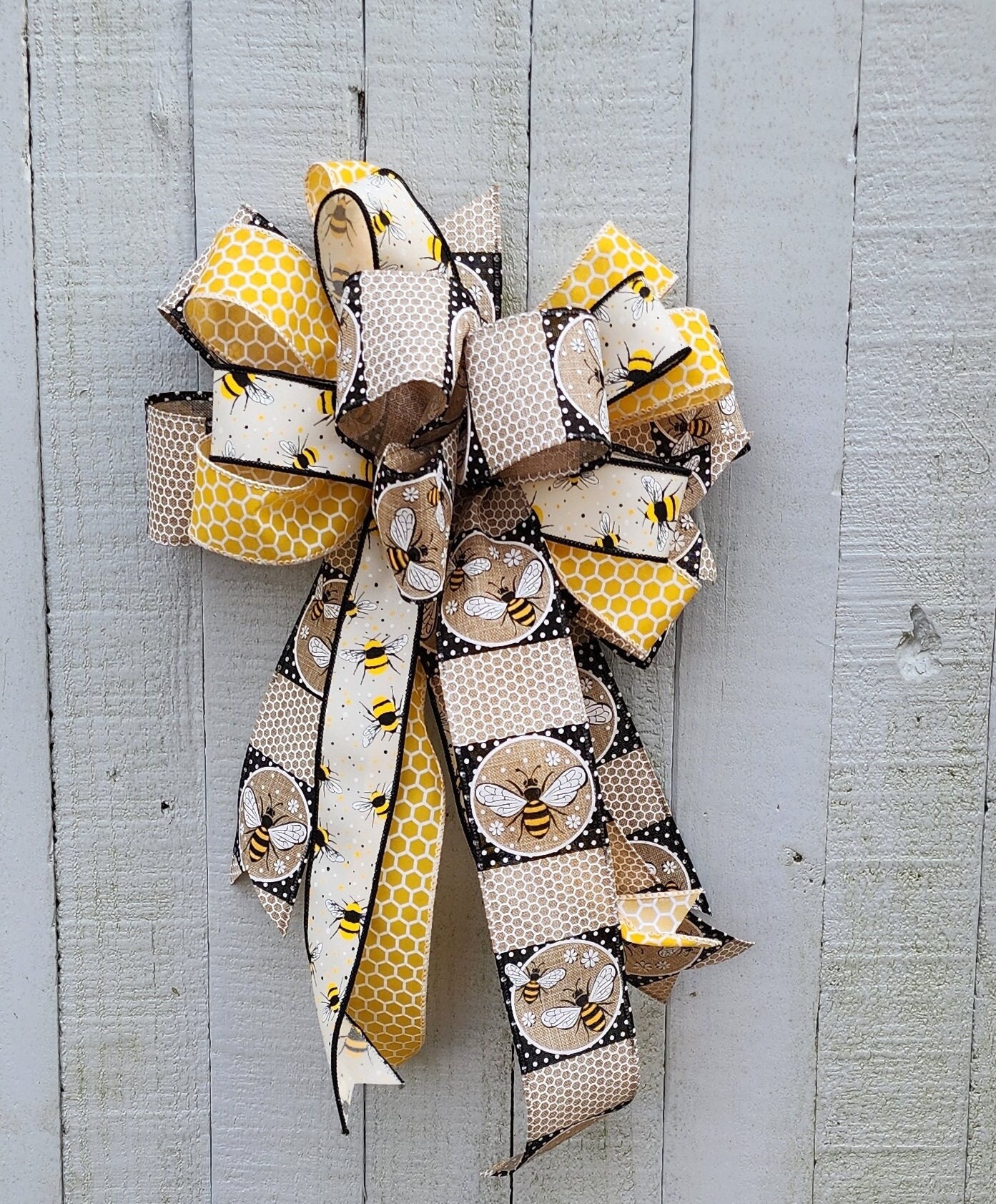ピース Bumble Bee Honeycomb Decorative Bow ~ Bumble Bee Baby Shower