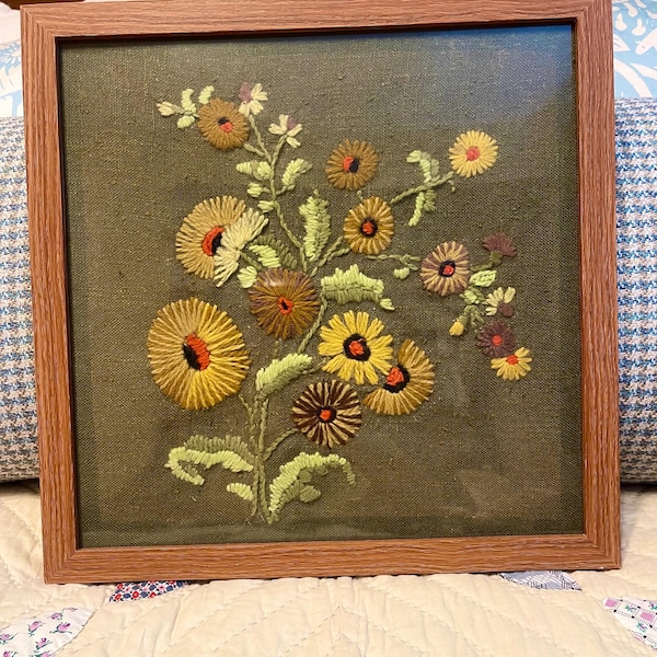 Vtg 1970’s Floral Crewel Embroidery Wall Art 13” x 13”