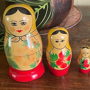 Matryoshka Dolls from USSR-Vintage Set of Three