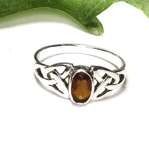 Garnet RingSilver Celtic Natural Garnet RingGarnet Trinity Celtic RingCeltic Garnet Promise RingJanuary Birthstone JewelryGift for Her 画像 7