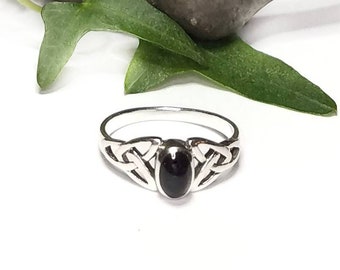 Black Onyx Ring~Silver Black Onyx Celtic Ring~Celtic Woven Ring~Black Onyx Braided Knot Ring~Trinity Promise Ring~Onyx Jewelry~Gift for Her