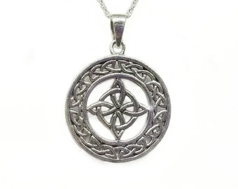 Celtic Star Necklace~Silver North Star Pendant~Celtic Infinity Knot Necklace~Four Point Star~Viking Amulet Jewelry~Norse Protection Talisman