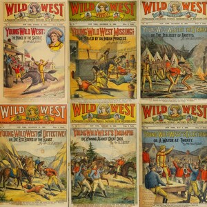 Pu&ograve; includere: Sei copertine vintage della rivista Wild West Weekly con illustrazioni di cowboy, nativi americani e cavalli. Le copertine sono ingiallite dal tempo e riportano il testo "Young Wild West" e il numero del numero.
