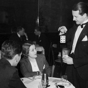 Magic and Magicians Films - Over 4 Hours Of Old Footage - 135 Vintage Rare & Old Films on DVD