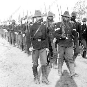 Spanish American War (1898-1901) - 70 Old Rare Actual Footage Films on DVD