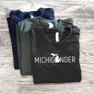 Long Sleeve Michigander Michigan Crew Neck T-Shirt - Oswald Mitten