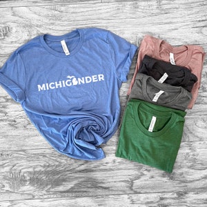 Short Sleeve Michigander Michigan T-Shirt - Messenger Mitten