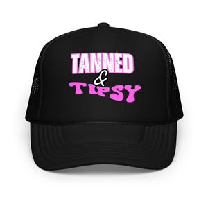 Cappello da camionista in schiuma Tanned & Tipsy rosa acceso