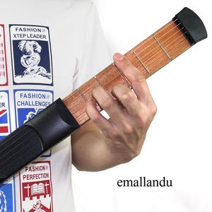 Herramienta de práctica de cuerdas de guitarra de bolsillo, dispositivo de 6 trastes para principiantes, práctico, compacto y portátil, regalo