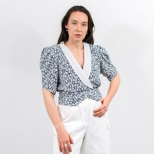 Puffy sleeved blouse 80s vintage floral top women Large