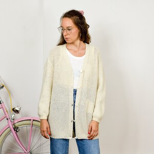 White cardigan beige sweater cream vintage L image 6