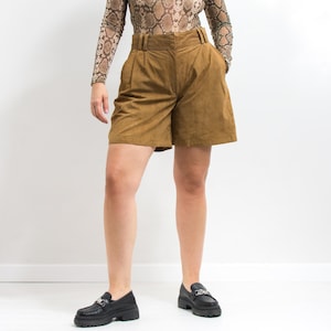 Vintage Wildleder Shorts | camel hohe Taille plissiert | Damengröße L/XL