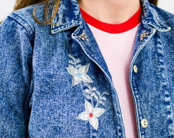 Vintage 80s Denim Jacket Blue Stonewashed Floral Patch