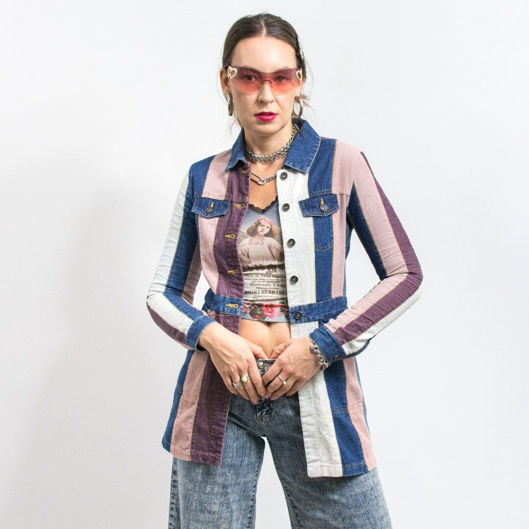 Short y2k denim jacket
 for women main image 0