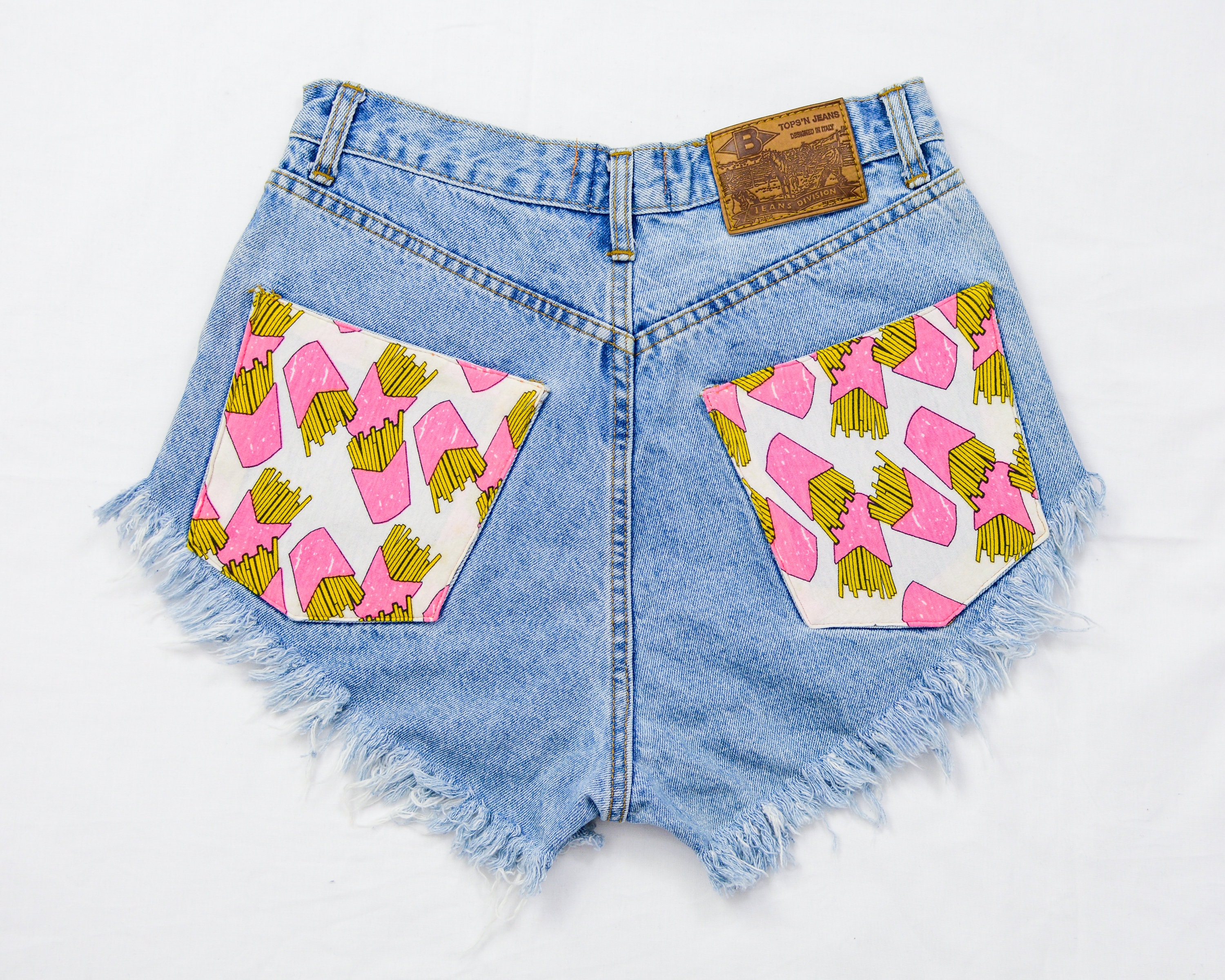 Cut off Denim Shorts Chips Pockets 