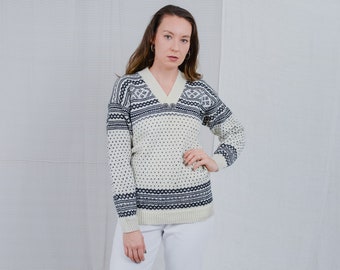 Norwegian sweater wool beige jumper nordic vintage V neck fair isle M Medium