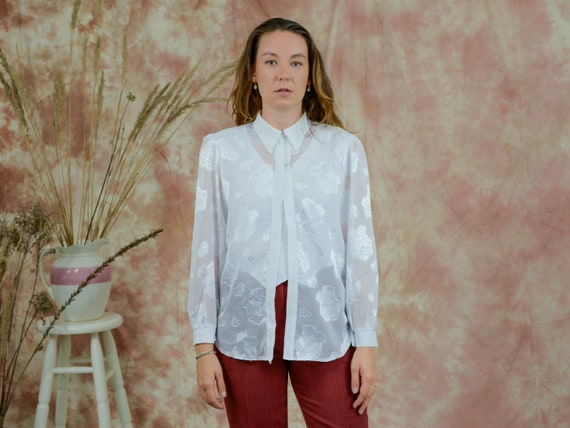 White roses shirt 80s vintage puffy sleeve mesh s… - image 4