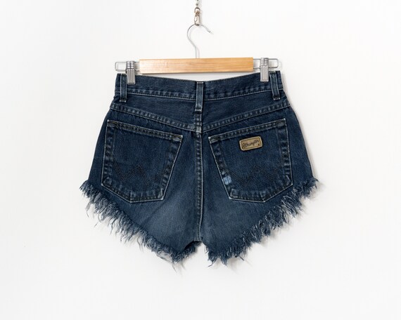 Wrangler shorts Mickey Mouse pattern reworked cut… - image 2