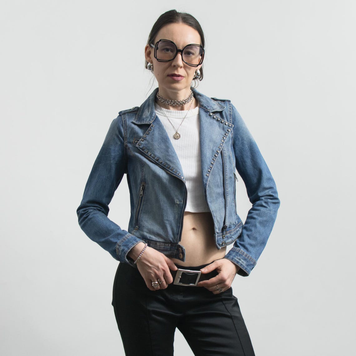 Y2K Denim Biker Jacket Cropped Studded Blue S/M, Foto 2 von 5