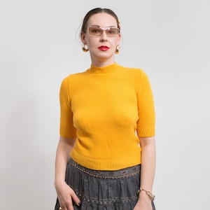 Vintage 70er Jahre gelbes Strick Top | kurzärmliger abgeschnittener Herbstpullover | Kunstwollbluse | Damengröße XS