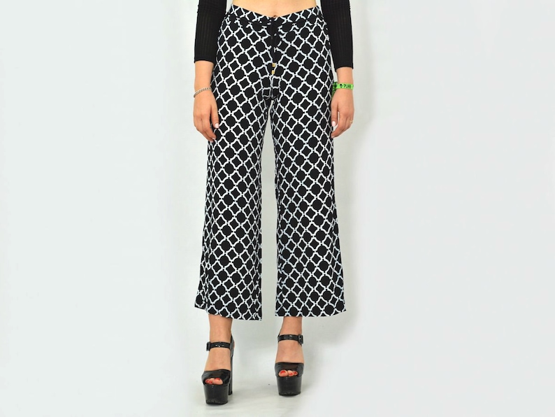 Patterned pants Vintage geometric White black Printed wide bell leg hipster 1990's elastic waist M/L image 1