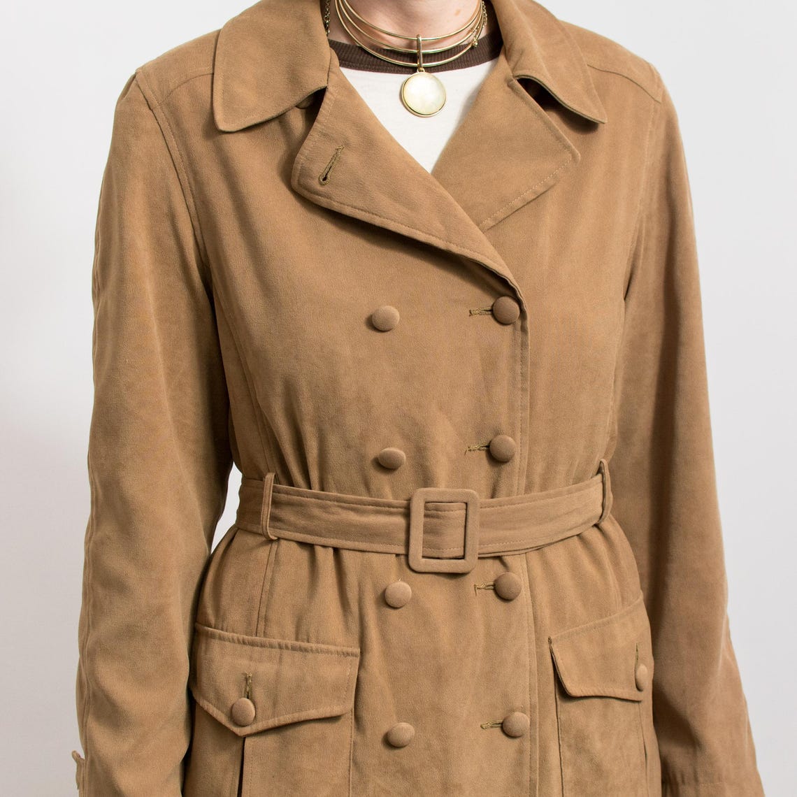 Vintage Brown Belted Short Trench Coat Double Breasted Jacket, foto 3 di 5