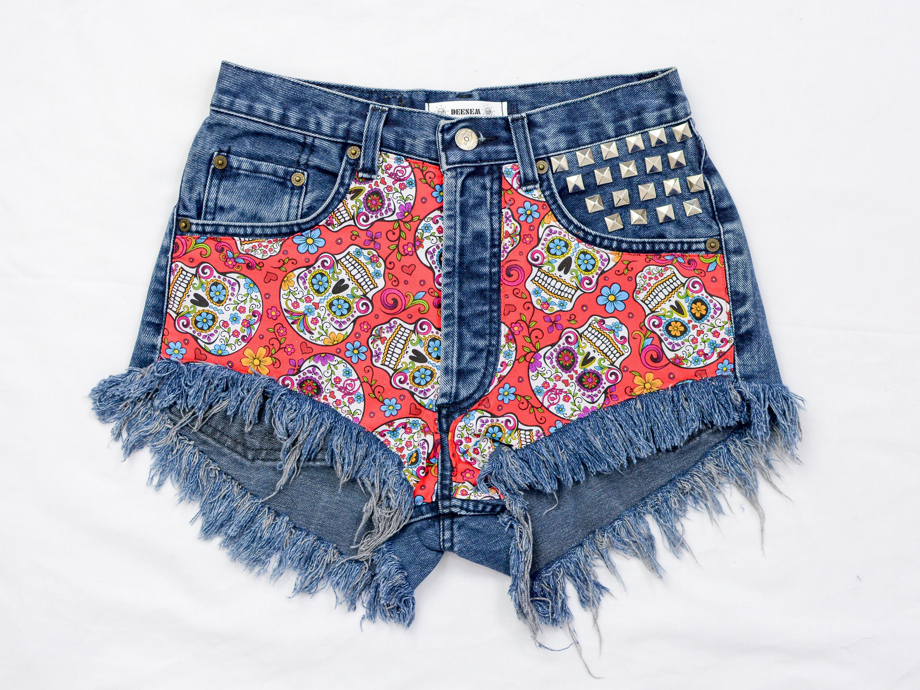 Skulls Shorts W28 Vintage Reworked 