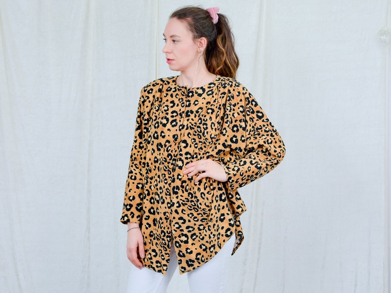 Leopard blouse velvet top vintage 80s padded shoulders animal pattern women size plus 4XL5XL