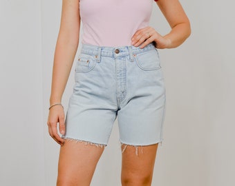 Levi's 615 shorts W31 vintage distressed light blue jeans High waisted rocker unisex 90s L Large