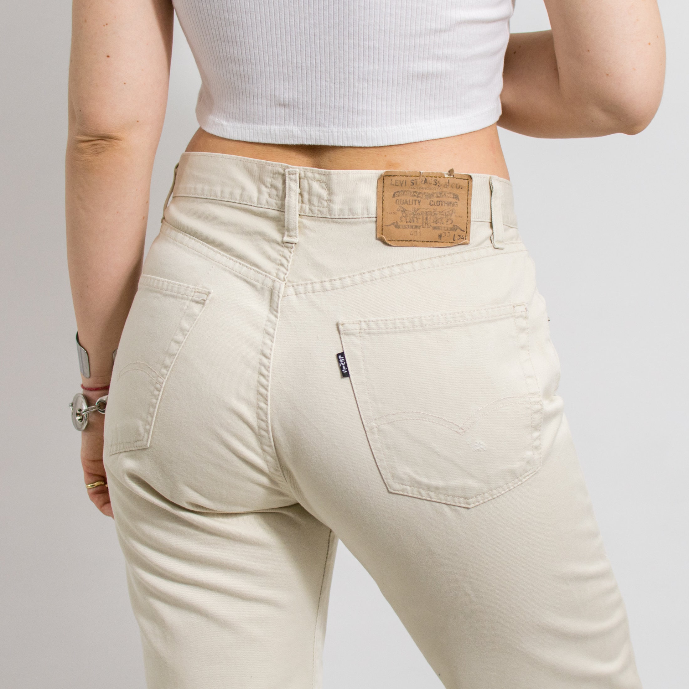 Levi's 451 Jeans Beige Denim Black Tab Vintage Women Size Levi's 451 Jeans Beige Denim Black Tab Vintage Women Size
