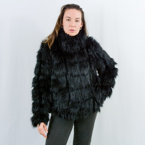 Black faux fur vintage y2k jacket party coat vegan friendly women Medium