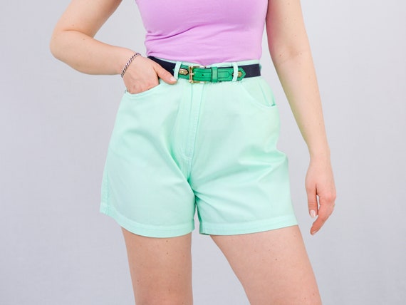 Light Green Shorts W31 Vintage 