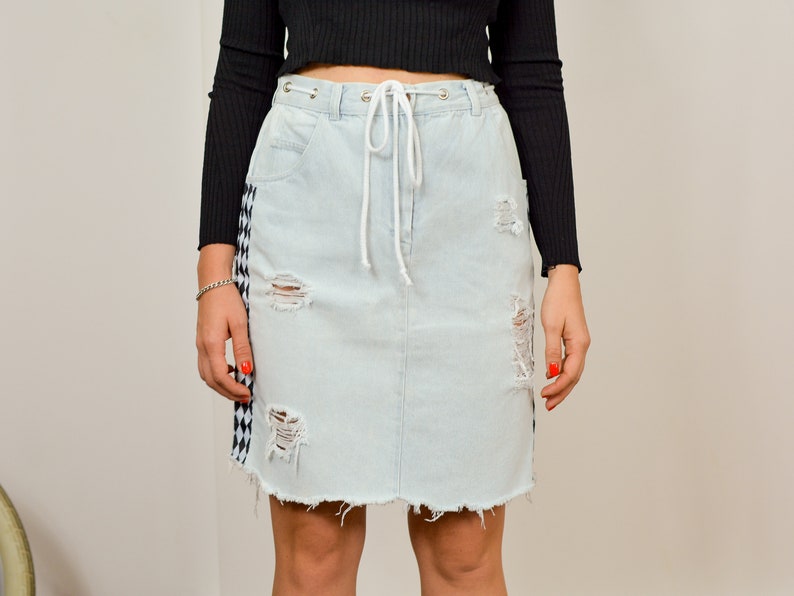 Reworked denim skirt W29 Frayed lace up Mini cut off light blue jean Vintage 90's High waisted Pockets 90's M Medium image 3
