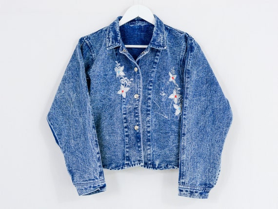 Vintage 80s Denim Jacket Blue Stonewashed Floral Patch