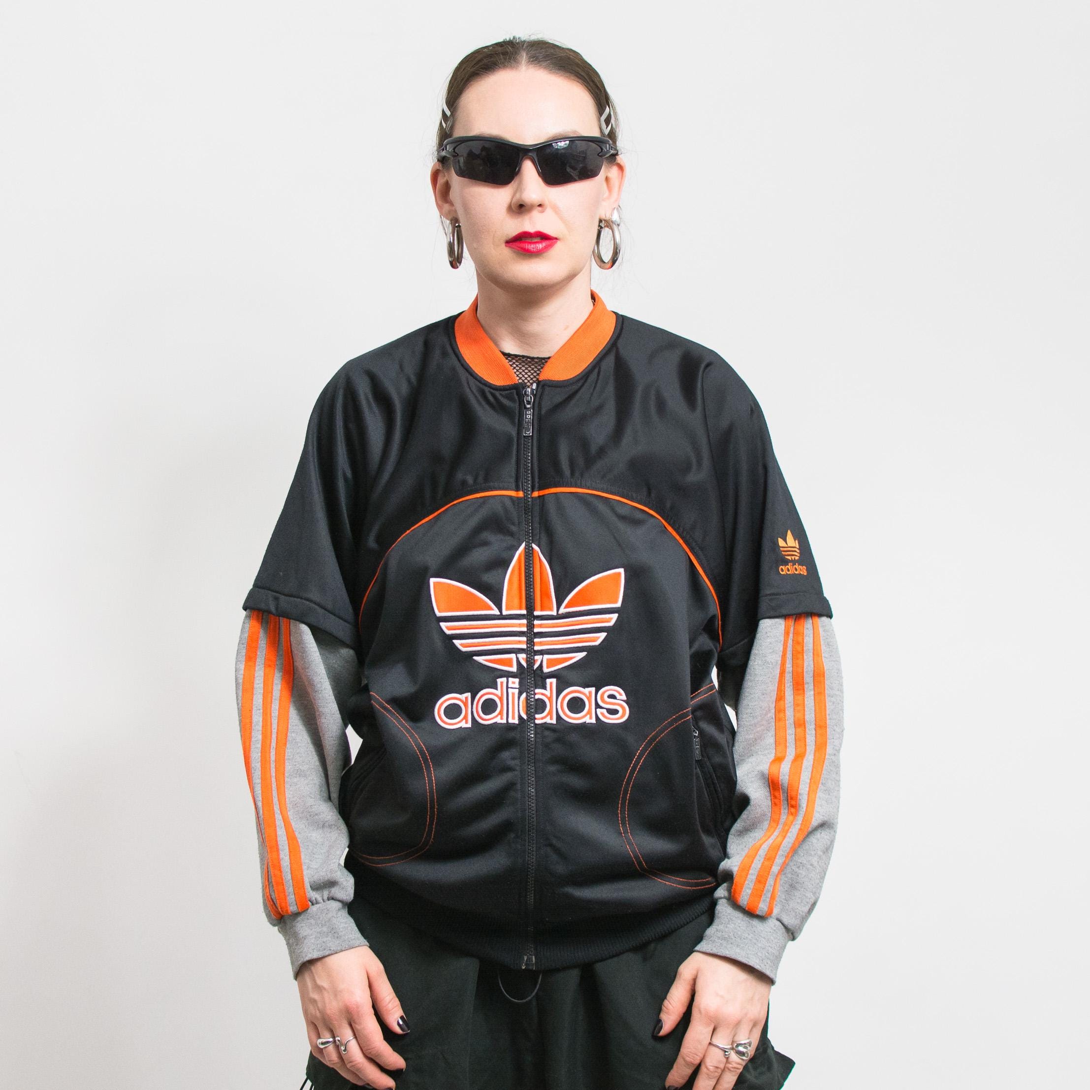 80s 90s adidad トラックジャケット オレンジ 80s adidas トラックジャケット3号 デサント製 小松菜奈