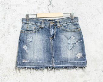 Spódnica Y2K Mini Distressed Denim | zniszczony, grunge, niski stan | postrzępiony brzeg | rozmiar damski S
