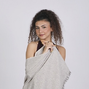 Super Soft Washable Cotton Linen Towel  - Turkish Peshtemal Beach Towel - Handwoven Lined Gray Throw Blanket -  Spa Bath Boho Towel